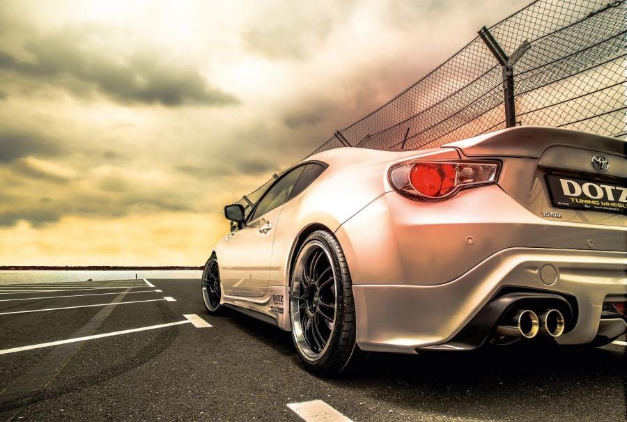  Toyota GT 86 by Dotz Shift 2014 года  (фото 4 из 9)